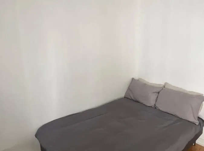 35m2 In Central *